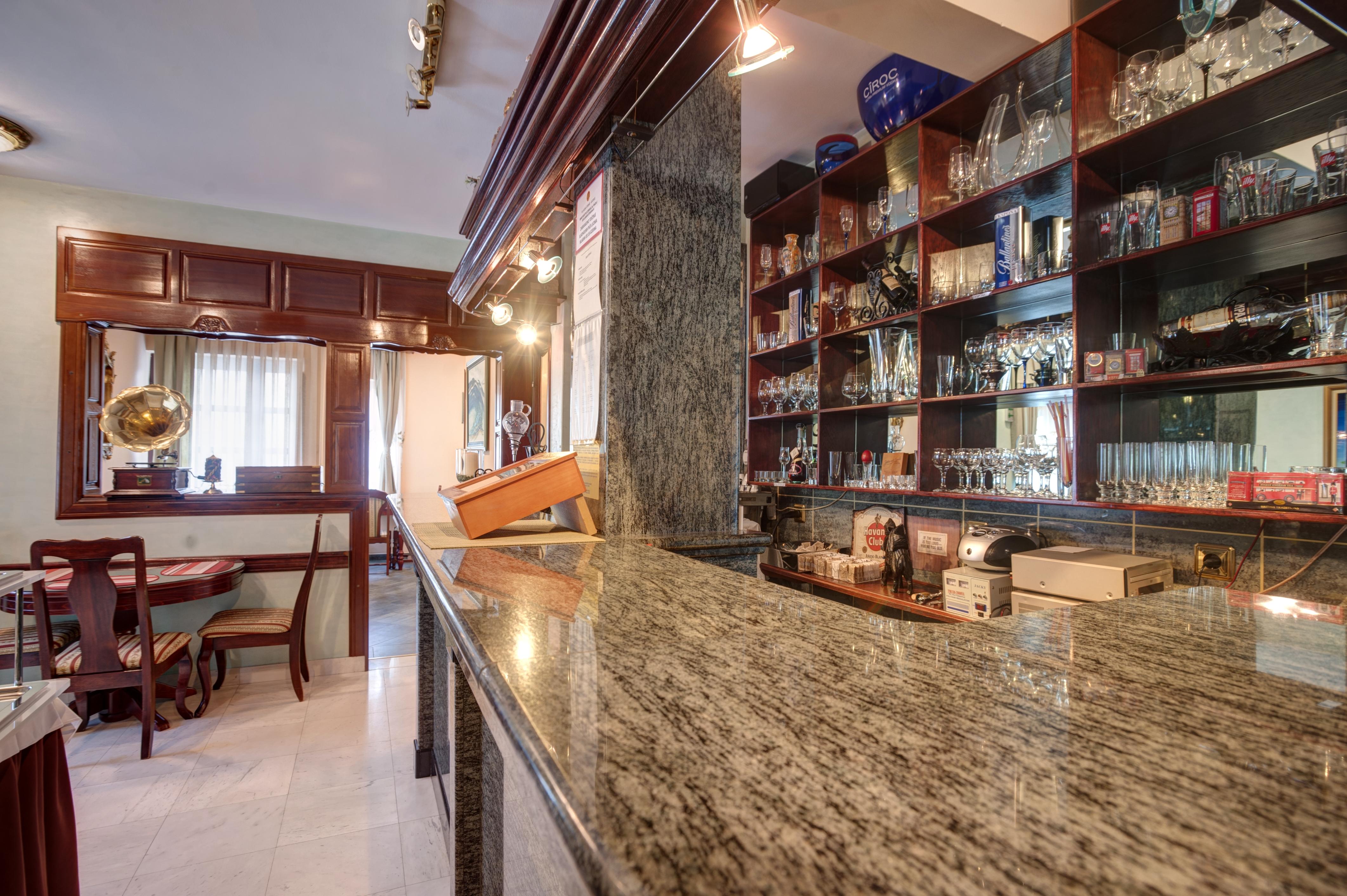 Hotel Vila Lux Budva Buitenkant foto